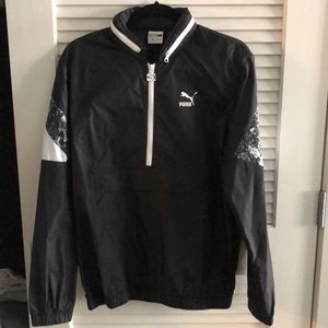 Puma half zip wind breaker